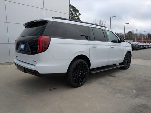 New 2026 Ford Expedition Max Platinum image 4