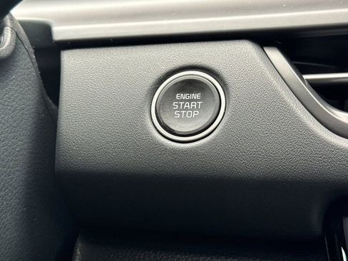 New 2026 Kia Seltos EX FWD image 23