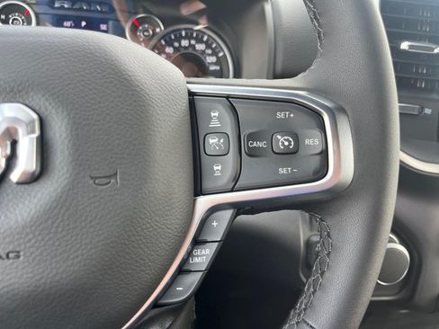 New 2026 RAM 1500 Big Horn AWD/4WD image 18