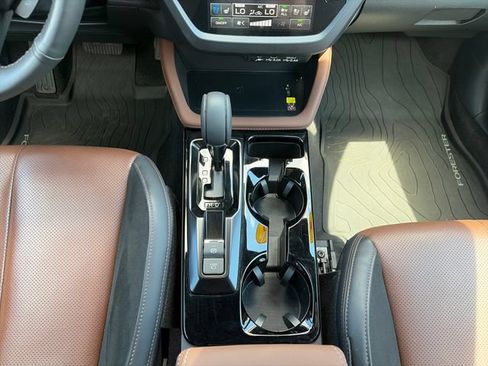 Used 2026 Subaru Forester Touring w/ Touring Package AWD/4WD image 17