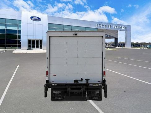 Used 2022 Ford E-350 and Econoline 350 Super Duty w/ Power Windows & Locks Group RWD image 3