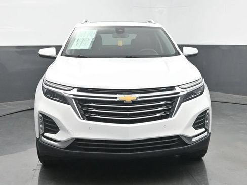 Used 2023 Chevrolet Equinox Premier AWD/4WD image 8
