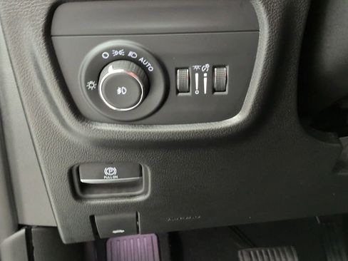 Certified 2024 Jeep Grand Cherokee Limited w/ Black Appearance Package AWD/4WD image 28