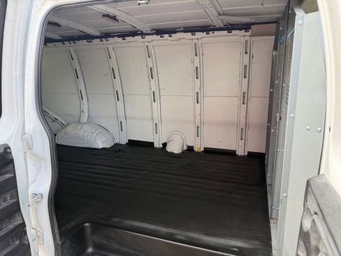 Used 2020 Chevrolet Express 2500 Extended w/ Communications Package image 25
