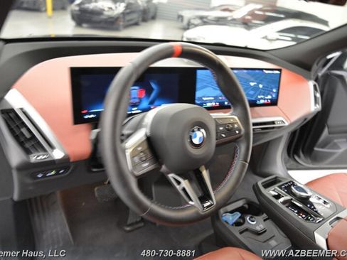Used 2025 BMW iX M60 AWD/4WD image 29