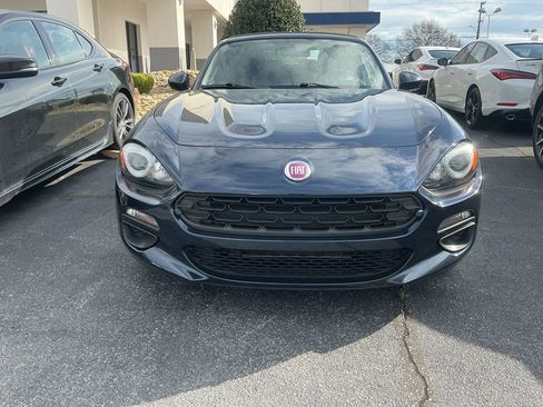 Used 2018 FIAT 124 Spider Classica image 6