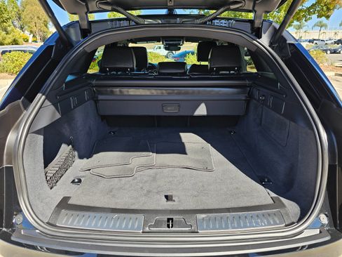 Used 2025 Land Rover Range Rover Velar Dynamic SE image 28