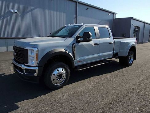 New 2026 Ford F450 XL w/ XL Driver Assist Package AWD/4WD image 4