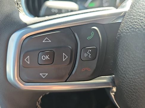Certified 2025 Jeep Wrangler Unlimited Sahara w/ Safety Group AWD/4WD image 29