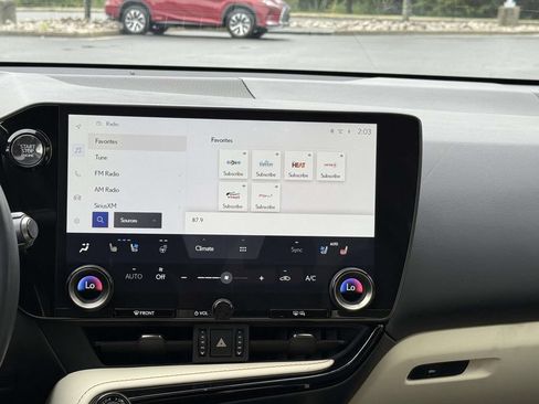 Used 2024 Lexus NX 350 AWD image 10