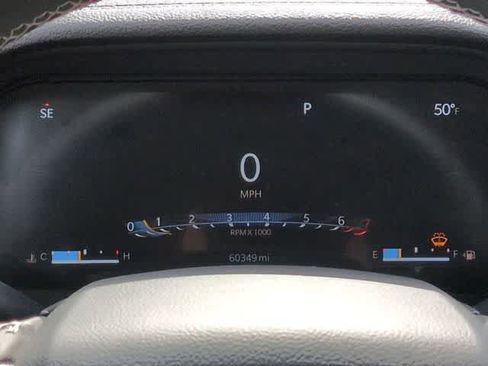 Used 2023 Jeep Grand Cherokee Limited w/ Black Appearance Package image 32