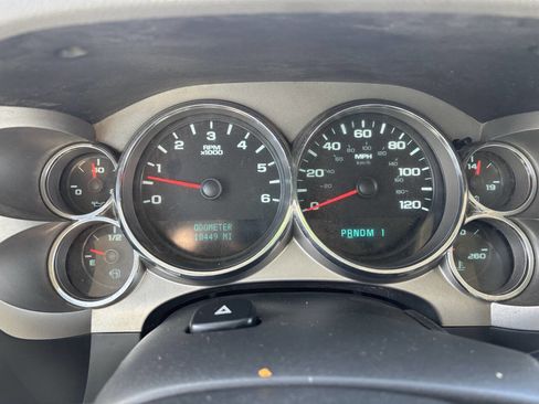 Used 2009 Chevrolet Silverado 3500 W/T w/ Snow Plow Prep Package image 11