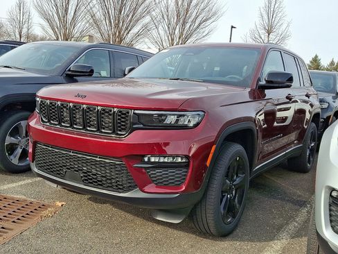 New 2025 Jeep Grand Cherokee Limited image 1