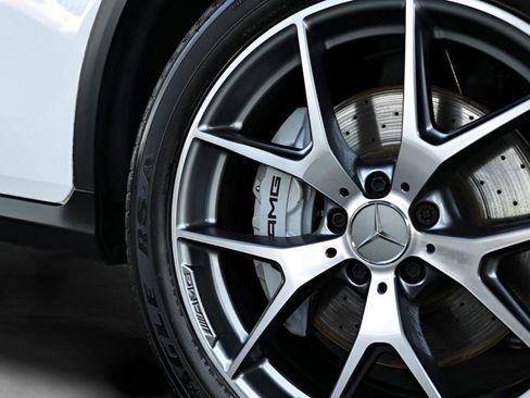 Used 2022 Mercedes-Benz GLC 43 AMG 4MATIC image 42