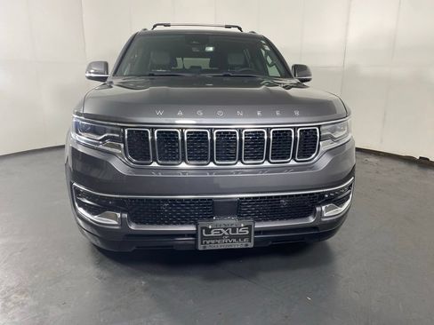 Used 2022 Jeep Wagoneer Series I w/ Premium Group I AWD/4WD image 5
