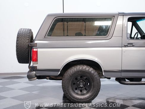 Used 1989 Ford Bronco AWD/4WD image 23