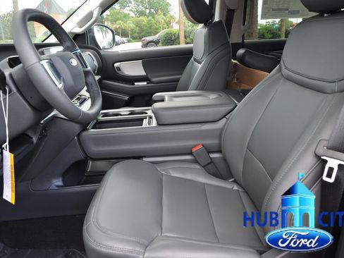 New 2027 Ford Expedition Max Active RWD image 10