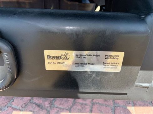 New 2025 Ford F550 4x4 Regular Cab Super Duty image 8