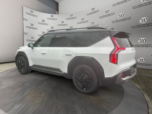 New 2026 Kia EV9 GT-Line image 3