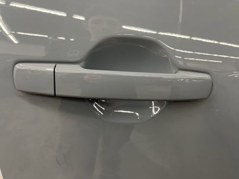 New 2026 Nissan Frontier SV AWD/4WD image 17