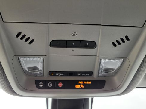 Used 2023 Chevrolet Blazer LT w/ Convenience Package FWD image 29