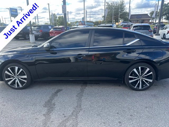 Used 2019 Nissan Altima 2.5 SR w/ SR Premium Package FWD image 8