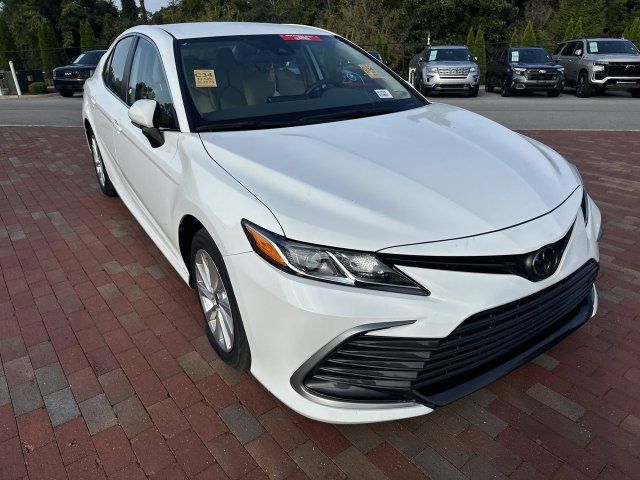 Used 2023 Toyota Camry LE FWD image 20