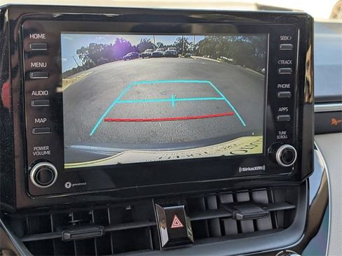 Used 2022 Toyota Corolla LE image 23