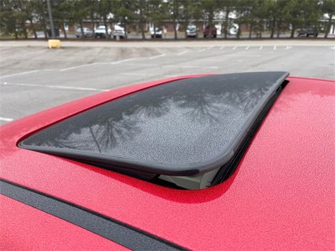 Used 2022 Hyundai Accent Limited image 17