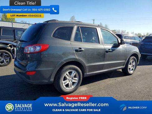 Used 2012 Hyundai Santa Fe GLS image 4