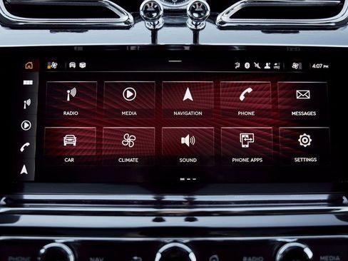 Used 2022 Bentley Bentayga image 72