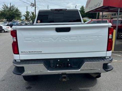 Used 2020 Chevrolet Silverado 3500 LTZ image 3