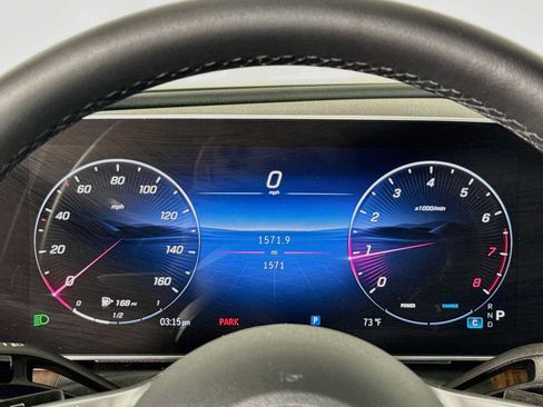 Used 2025 Mercedes-Benz C 300 4MATIC Sedan image 12