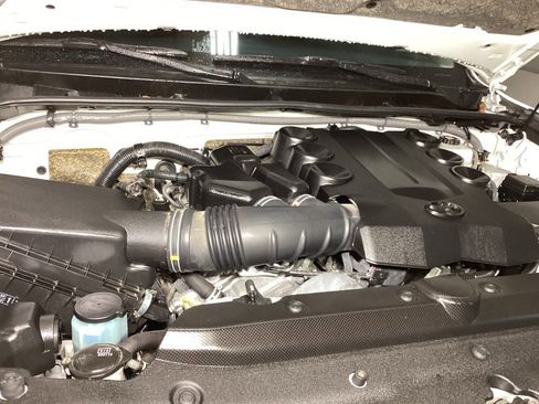 Used 2023 Toyota 4Runner SR5 Premium image 24