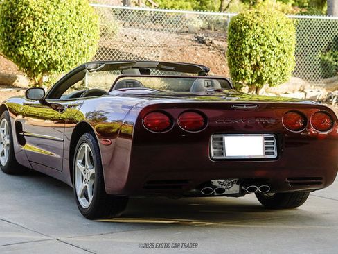 Used 2003 Chevrolet Corvette Convertible w/ Preferred Equipment Group1 RWD image 6
