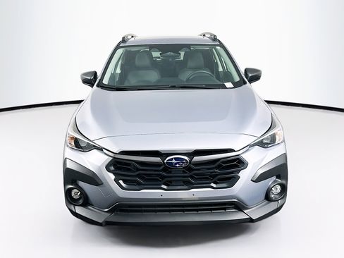 Used 2024 Subaru Crosstrek 2.0i Premium image 2