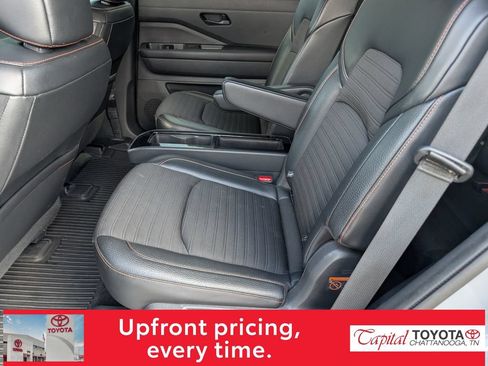Used 2023 Nissan Pathfinder Rock Creek AWD/4WD image 12