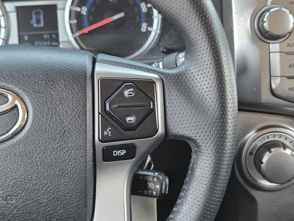 Used 2018 Toyota 4Runner SR5 RWD image 36
