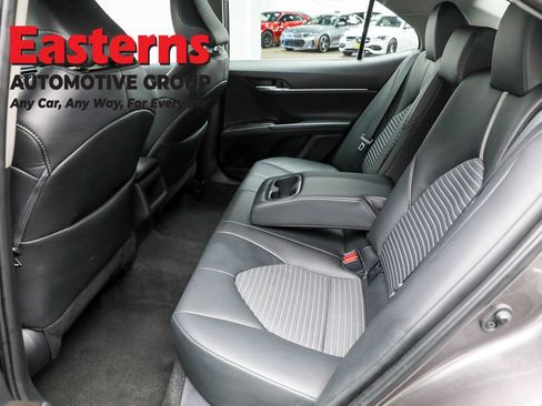 Used 2024 Toyota Camry SE image 36