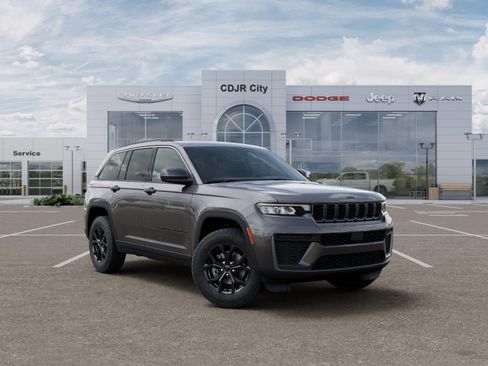 New 2026 Jeep Grand Cherokee Altitude AWD/4WD image 5
