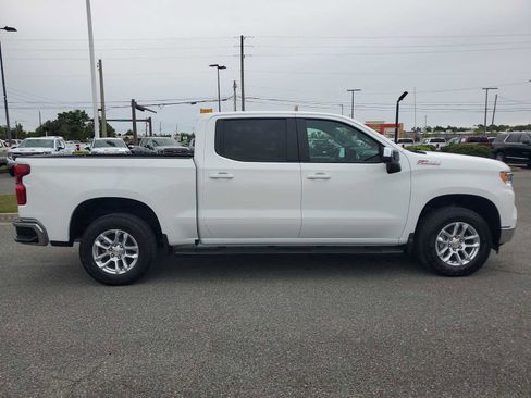 New 2026 Chevrolet Silverado 1500 LT w/ Z71 Off-Road Package AWD/4WD image 7