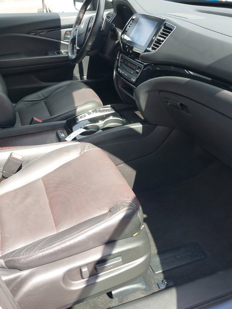 Used 2023 Honda Ridgeline Black Edition image 13