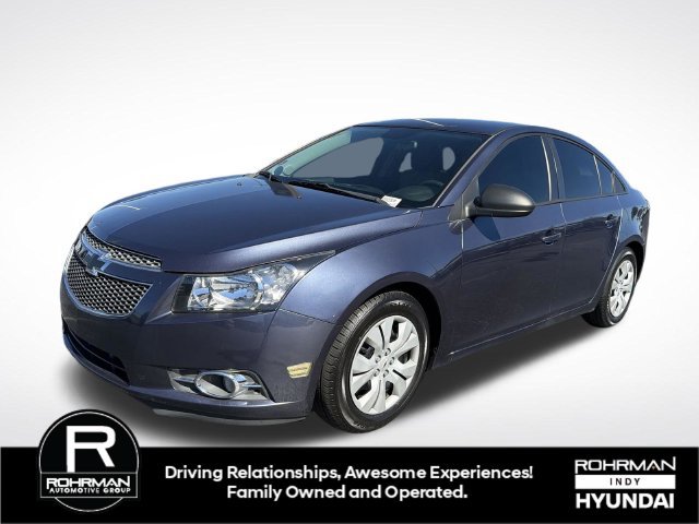 Used 2013 Chevrolet Cruze LS FWD image 11