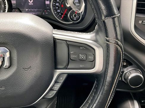 Used 2019 RAM 1500 Big Horn image 30