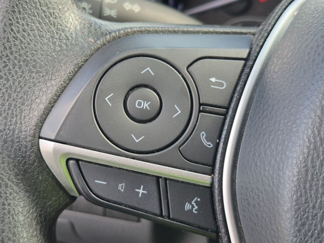 Used 2021 Toyota Camry LE FWD image 14