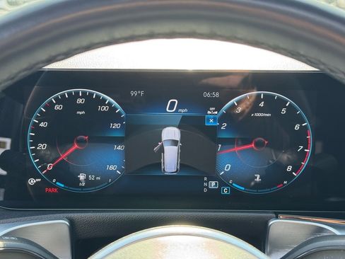 Certified 2023 Mercedes-Benz GLB 250 image 28