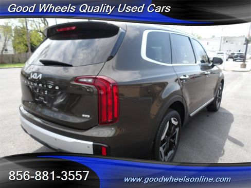 Used 2023 Kia Telluride S w/ S Sunroof Package image 5