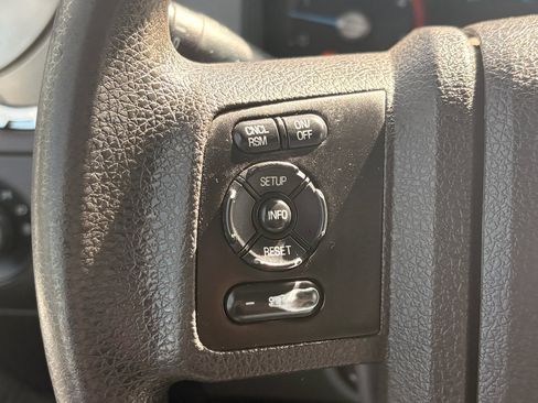 Used 2012 Ford F250 XLT w/ XLT Interior Pkg AWD/4WD image 18