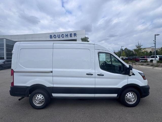 Certified 2023 Ford Transit 250 Medium Roof AWD image 5