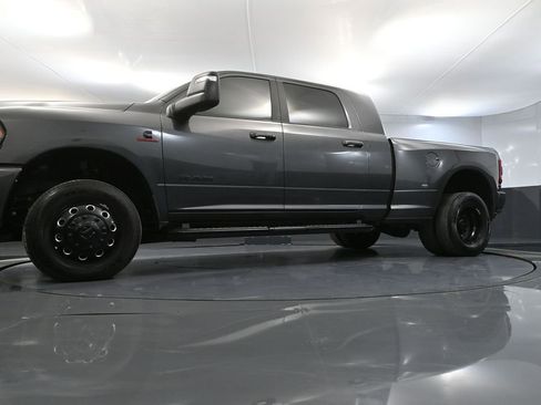 Used 2023 RAM 3500 Laramie image 61